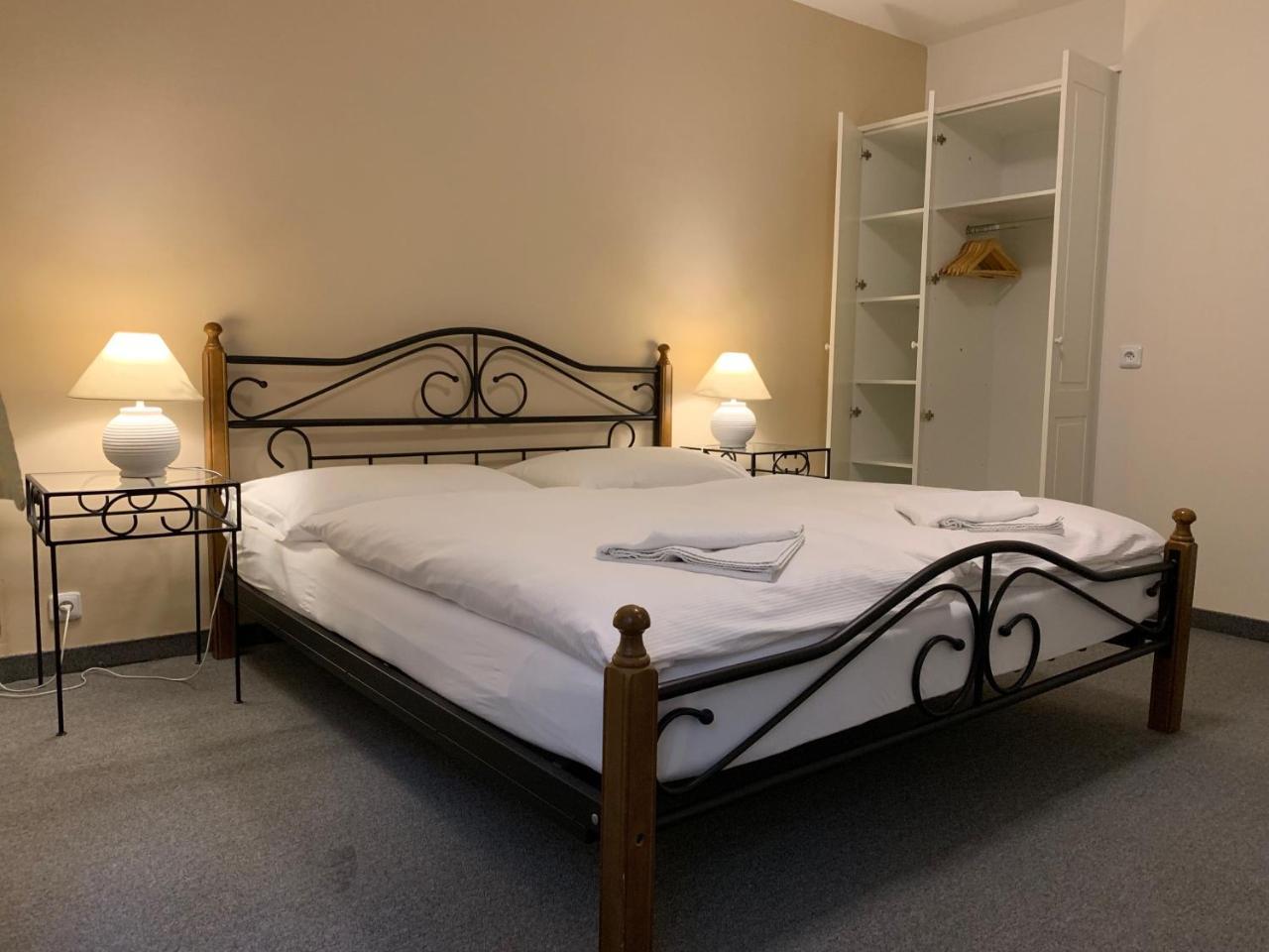 Apartma La Provence Marianske Lazne Exterior foto